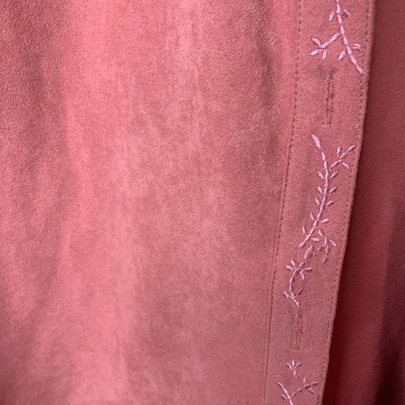 Pink suade button down - Picture 3 of 3